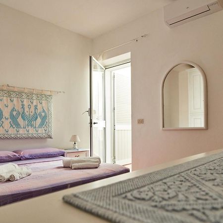 House Giua La Punzesa Apartment ซานตา เตเรซา กัลลูรา ภายนอก รูปภาพ