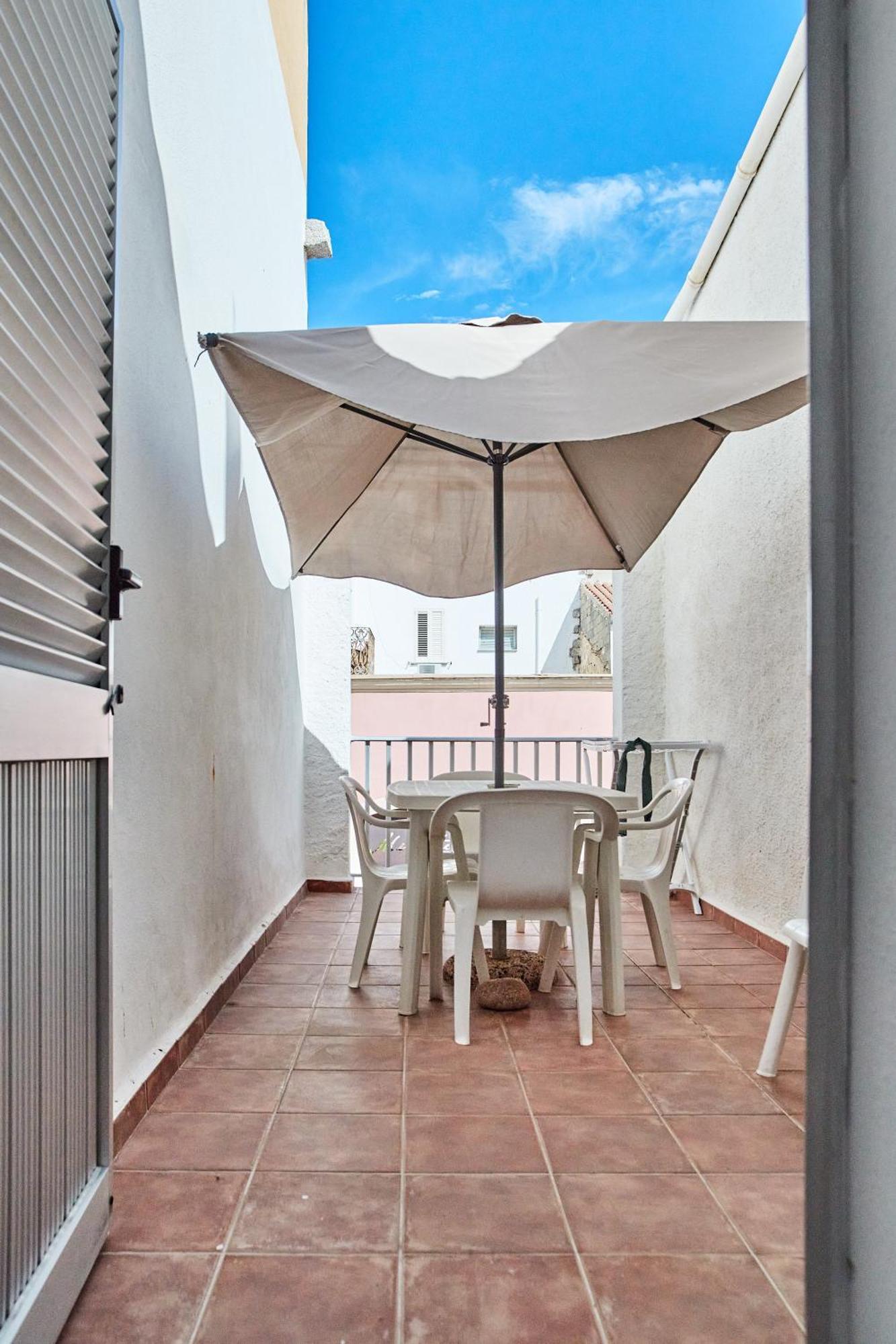 House Giua La Punzesa Apartment ซานตา เตเรซา กัลลูรา ภายนอก รูปภาพ