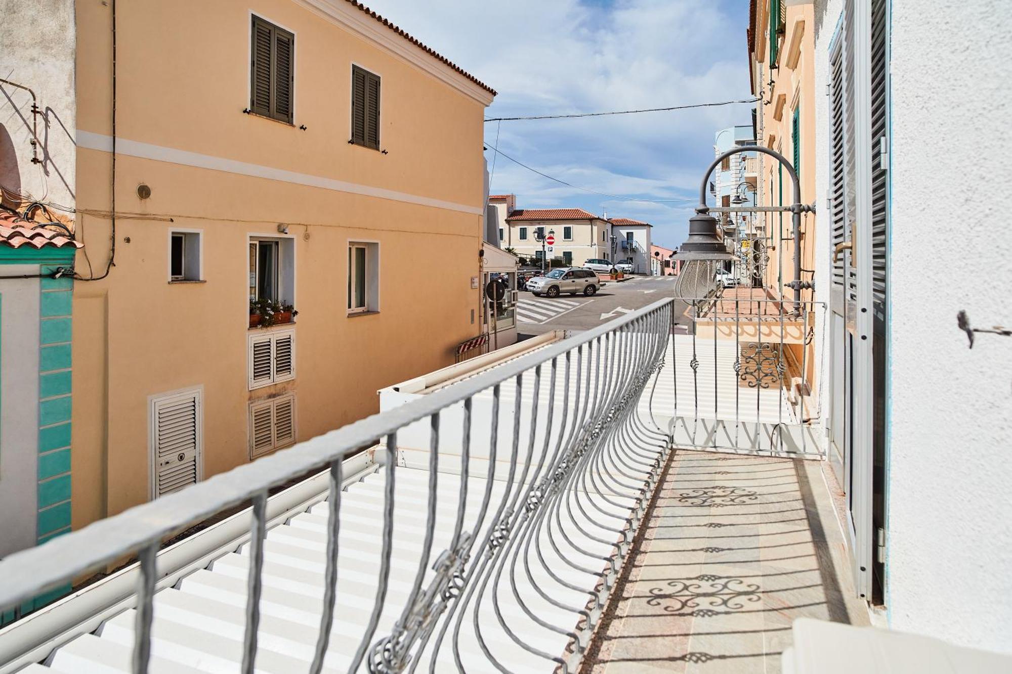 House Giua La Punzesa Apartment ซานตา เตเรซา กัลลูรา ภายนอก รูปภาพ